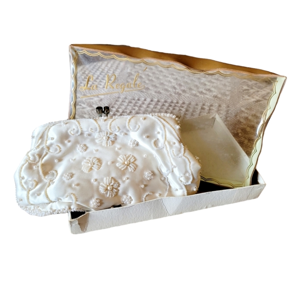 La Regale Clutch Evening Bag With Box Seed Pearl Beaded Floral Design Regency